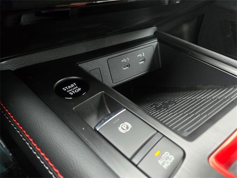 New 2026 Nissan Kicks SR image 22