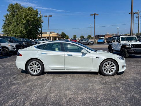 Used 2020 Tesla Model S Long Range Plus AWD/4WD image 10