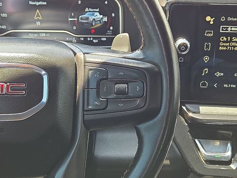 Used 2023 GMC Sierra 1500 AT4 w/ Technology Package AWD/4WD image 21