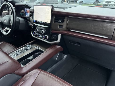 Certified 2023 Ford Expedition Max Limited AWD/4WD image 5