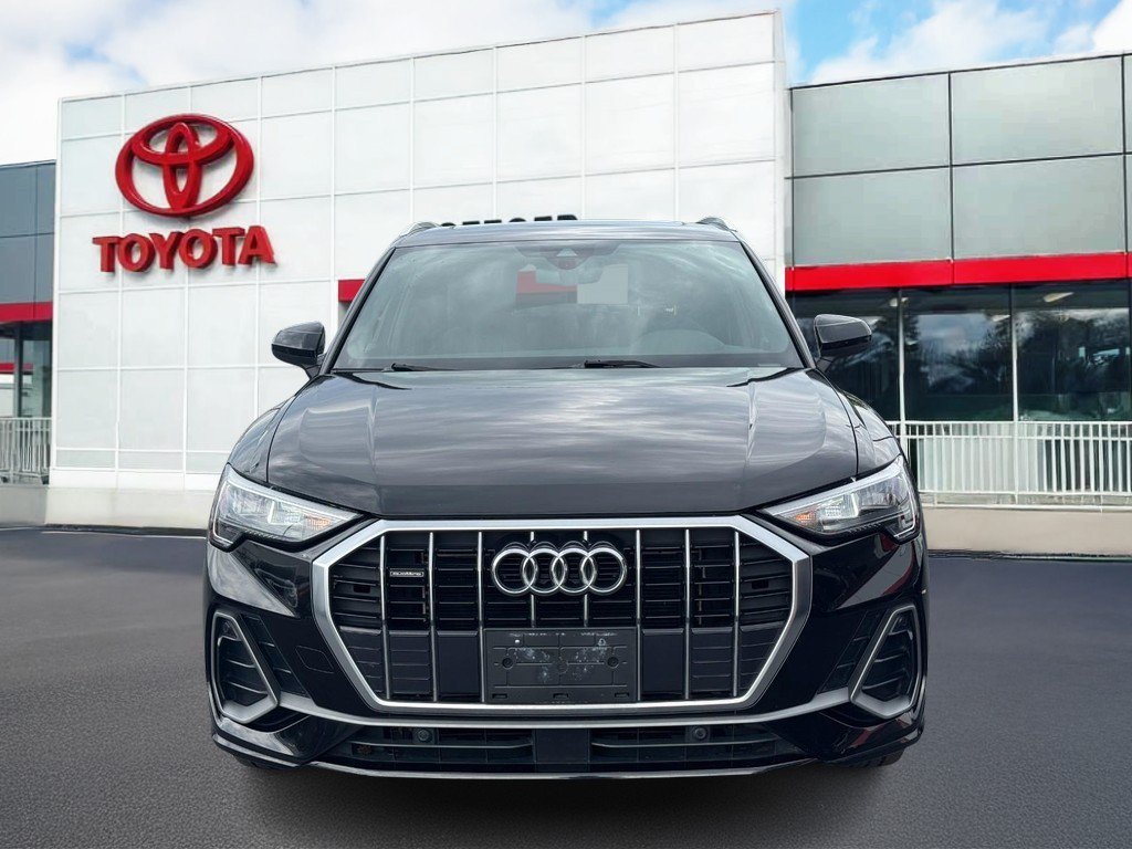 Used 2021 Audi Q3 2.0T Premium AWD/4WD image 11