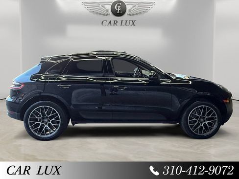 Used 2018 Porsche Macan AWD/4WD image 6