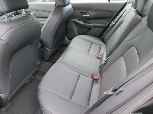 New 2026 Nissan Sentra SR w/ SR Premium Package FWD image 11