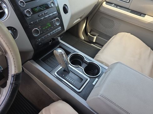 Used 2012 Ford Expedition Limited AWD/4WD image 24