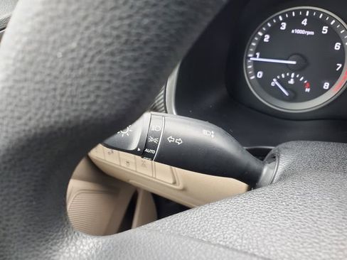 Used 2020 Hyundai Tucson Value w/ Cargo Package image 22