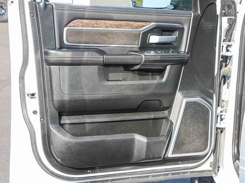 Used 2020 RAM 2500 Laramie image 19