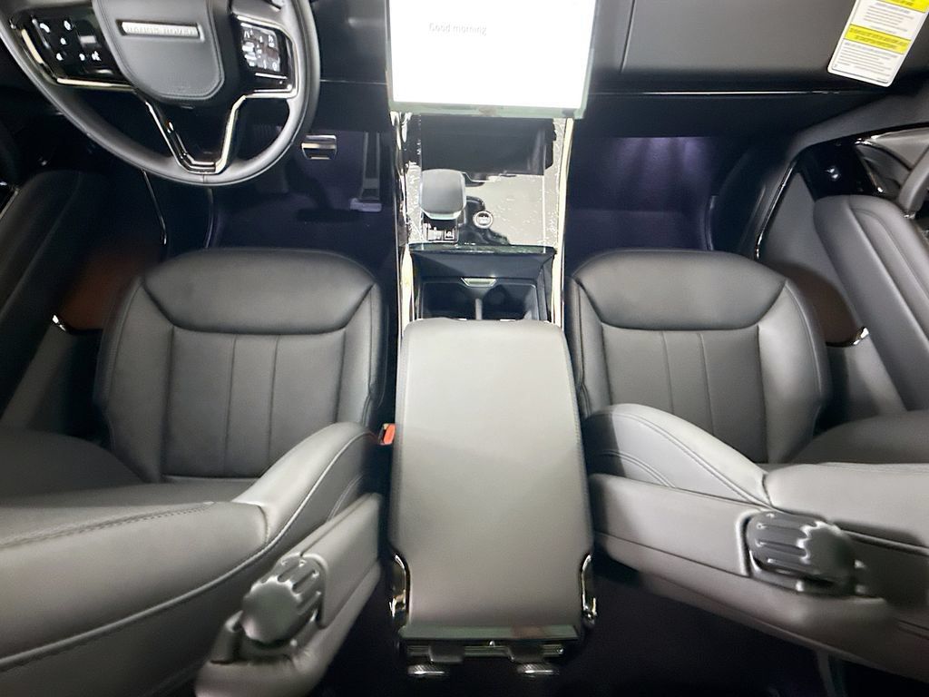 New 2026 Land Rover Range Rover Sport Dynamic SE AWD/4WD image 16