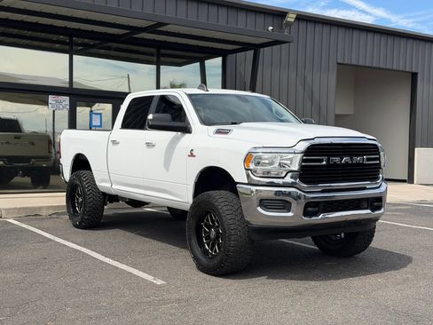 Used 2019 RAM 2500 Big Horn AWD/4WD image 11