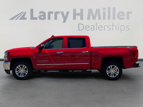 Used 2018 Chevrolet Silverado 1500 LTZ w/ LTZ Plus Package AWD/4WD image 3