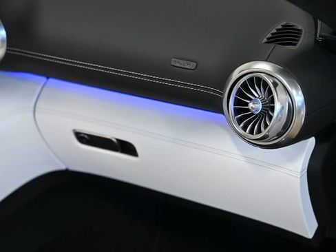 Used 2026 Mercedes-Benz SL 63 AMG S e Performance 4MATIC image 51