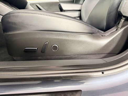 Used 2023 Tesla Model 3 Performance image 22