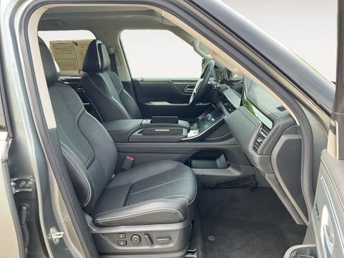 Used 2025 INFINITI QX80 Sensory w/ Exterior Package AWD/4WD image 7