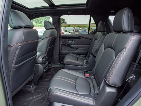 New 2026 Honda Pilot TrailSport image 11