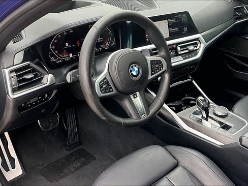 Used 2020 BMW 330i Sedan w/ M Sport Package RWD image 16