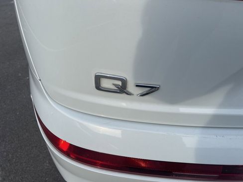Used 2017 Audi Q7 3.0T Premium Plus w/ Premium Plus Package image 10