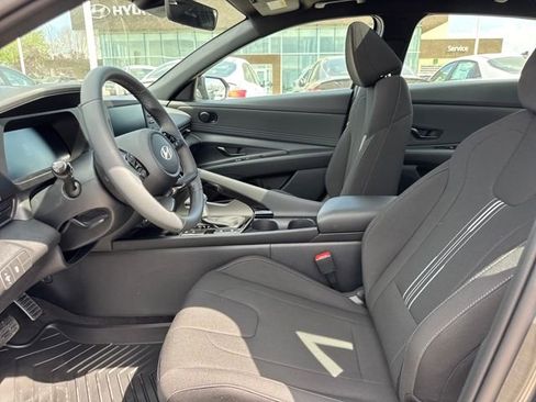 New 2026 Hyundai Elantra SEL Sport Premium FWD image 11