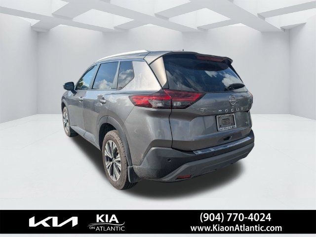 Used 2023 Nissan Rogue SV w/ SV Premium B Package FWD image 5