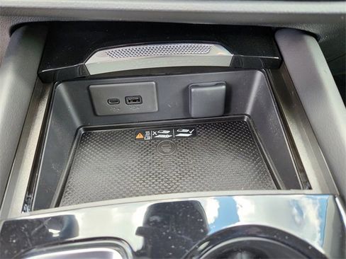 New 2025 Buick Envision Sport Touring image 30