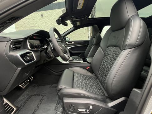 Used 2025 Audi RS 6 performance image 9