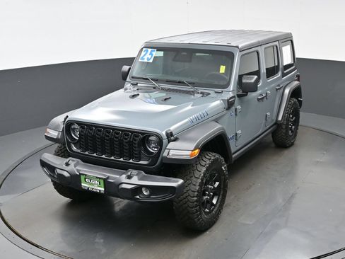 Used 2025 Jeep Wrangler Unlimited Sport S 4xe AWD/4WD image 34