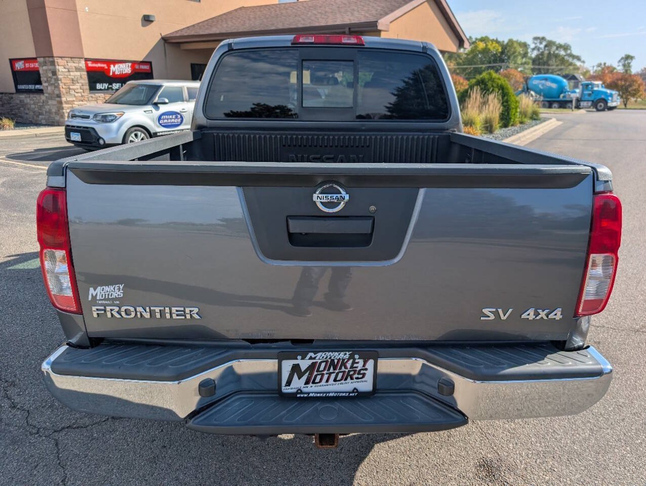 Used 2019 Nissan Frontier SV AWD/4WD image 8