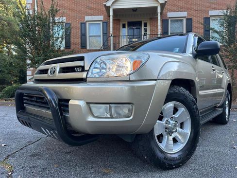 Used 2005 Toyota 4Runner Limited image 2