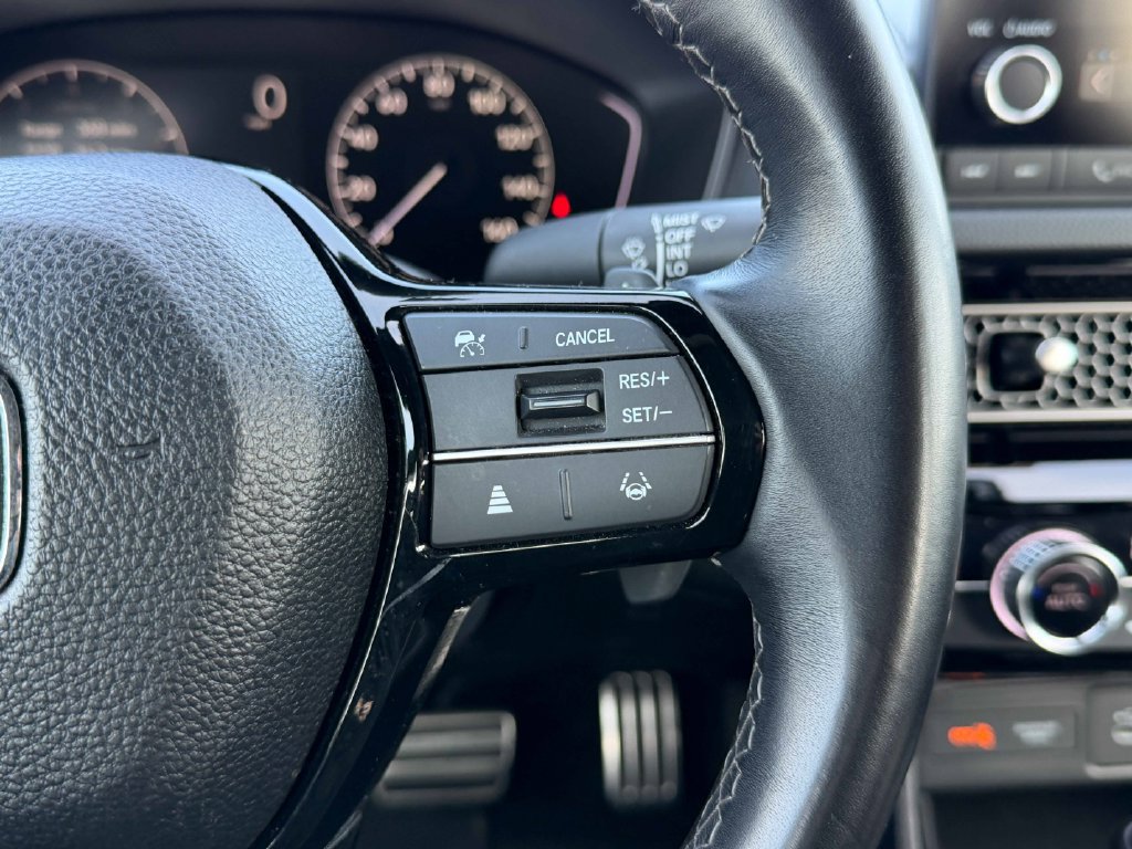 Used 2025 Honda Civic Sport image 36
