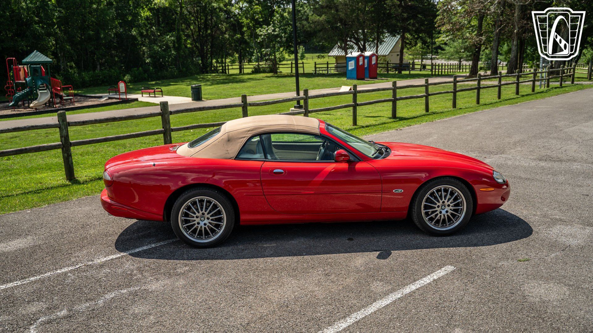 Used 1999 Jaguar XK8 Convertible RWD image 20