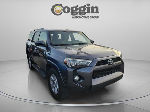 Used 2016 Toyota 4Runner SR5 image 6
