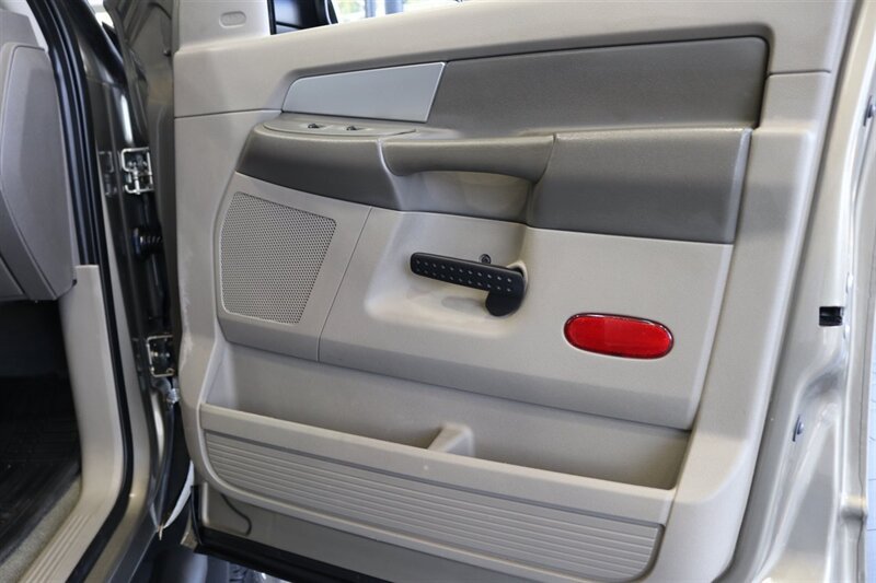 Used 2007 Dodge Ram 2500 Truck SLT w/ Quad Cab Big Horn Value Group AWD/4WD image 65