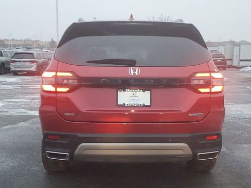 Certified 2023 Honda Pilot Touring image 6