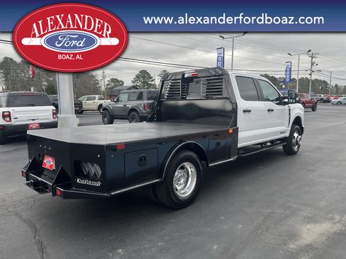 New 2026 Ford F350 XL w/ XL Chrome Package image 4