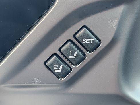 Used 2021 Subaru Outback Limited w/ Popular Package #2 image 22