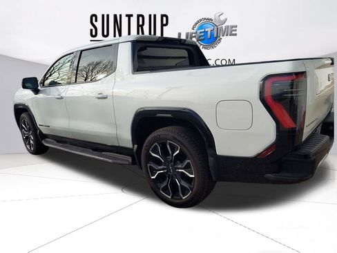 Used 2025 GMC Sierra EV Denali image 2