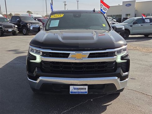 Used 2023 Chevrolet Silverado 1500 LT image 8