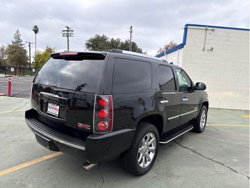 Used 2010 GMC Yukon Denali image 6