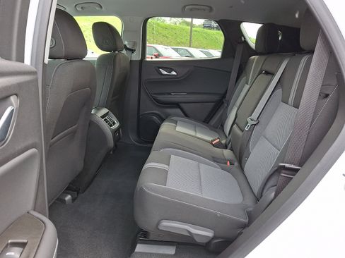 Used 2024 Chevrolet Blazer LT AWD/4WD image 10
