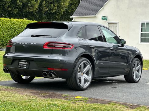 Certified 2018 Porsche Macan Sport Edition AWD/4WD image 8