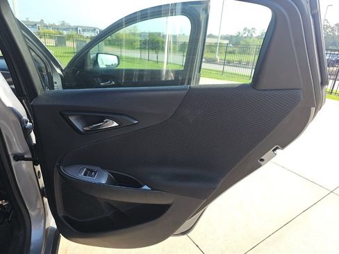 Used 2024 Chevrolet Malibu LT FWD image 17