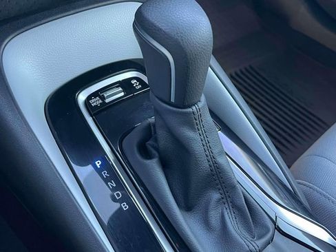 Certified 2024 Toyota Corolla SE image 15