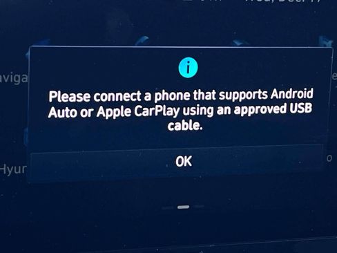 Used 2023 Hyundai Santa Fe XRT image 13