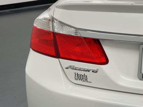 Used 2014 Honda Accord Sport image 13