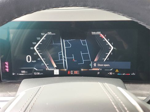 Used 2023 BMW X7 xDrive40i w/ Premium Package image 27