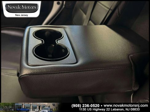 Used 2022 Jeep Wrangler Unlimited Sahara w/ Cold Weather Group image 34