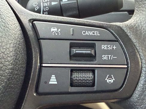Used 2025 Honda Accord SE image 28