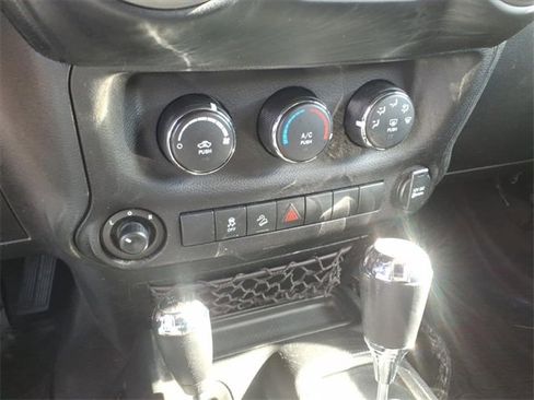 Used 2017 Jeep Wrangler Unlimited Sport w/ Quick Order Package 24S image 18