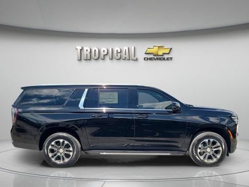New 2026 Chevrolet Suburban LT w/ Comfort Package RWD image 6
