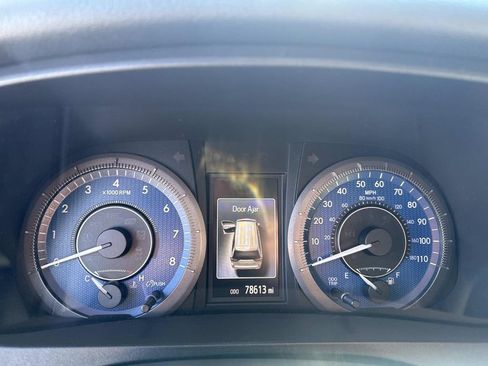 Certified 2019 Toyota Sienna XLE image 14