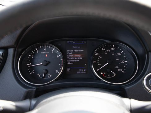 Used 2020 Nissan Rogue SV AWD/4WD image 24
