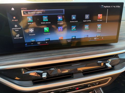Certified 2023 BMW X7 xDrive40i w/ Premium Package AWD/4WD image 25
